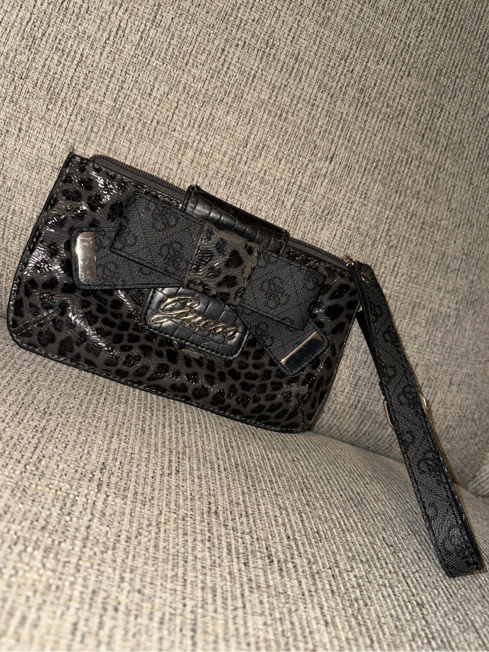 Guess Black Patent Leopard-Print Bow Wristlet